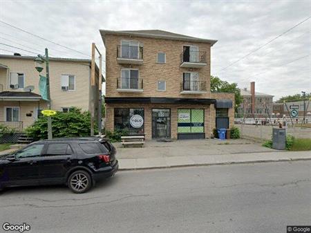 4 ½ Rénové – Grande-Île | Stationnement