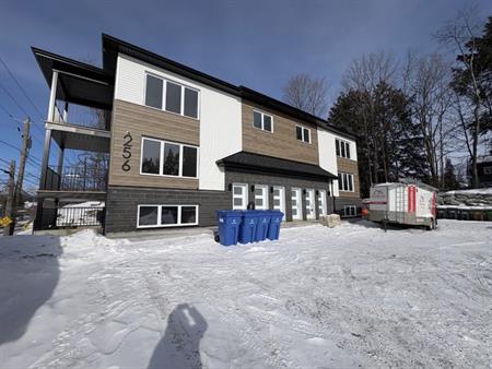 Logement à Louer Sherbrooke