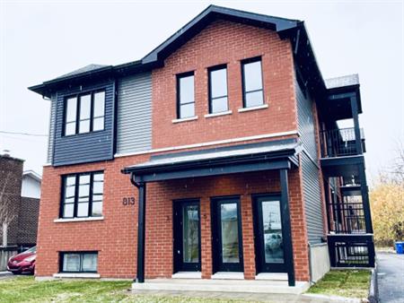 Superbe 5 ½ Neuf à Louer