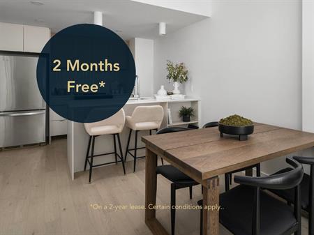 Bachelor - 1200 MacKay Street, Montréal