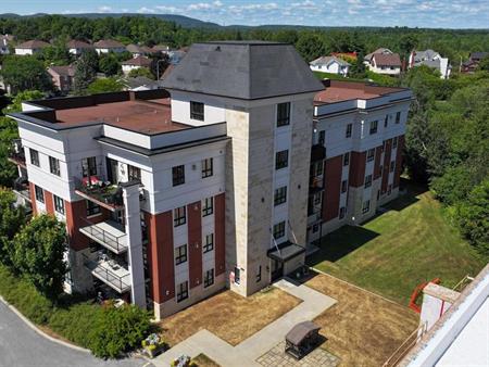 3 1/2 - 320 Chemin Freeman, Hull