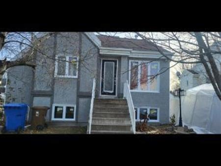 Appartement à louer 4 1/2