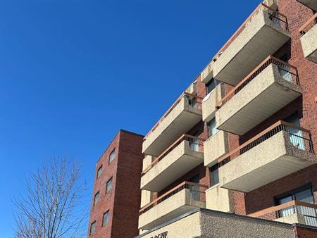 beau condo 4 ½ à louer - Ahuntsic - proche de transport commun, cégep, marché centrale, centre médical et parcs