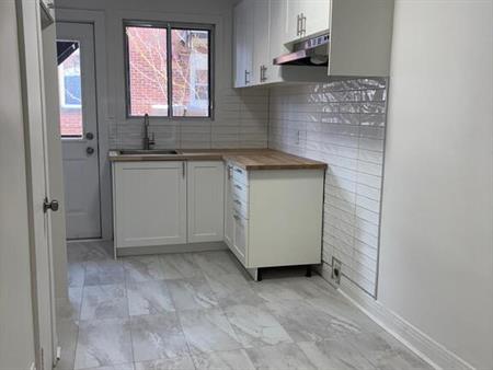 Superbe 3.5 Complètement Rénové