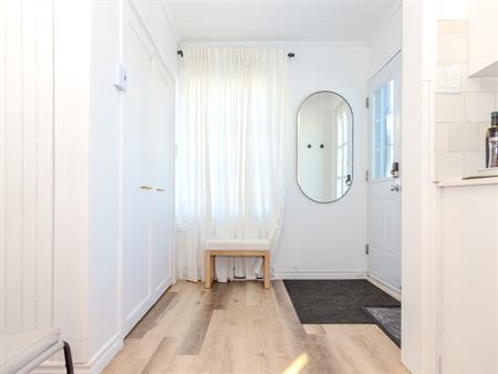 STUDIO MEUBLÉ-TOUT INCLUS-MENSUEL