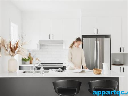 Saint-Bruno-de-Montarville – Aera Saint-Bruno / Condo 4 1/2 pour JUIL 2026