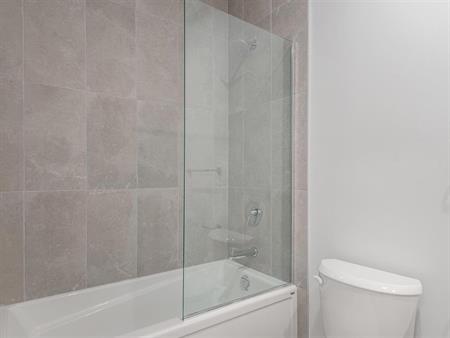 Grace - Melrose GM110