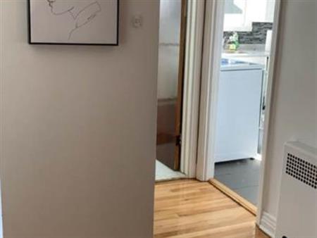 Ahuntsic 2 chambre a couche pres de Hopital Fleury