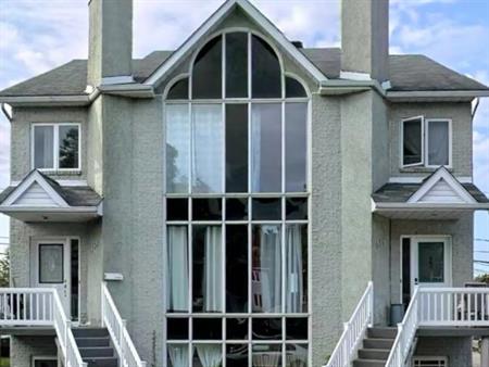 5 1/2 à louer à Ste-Jérôme - disponible le 1er Mai 2026