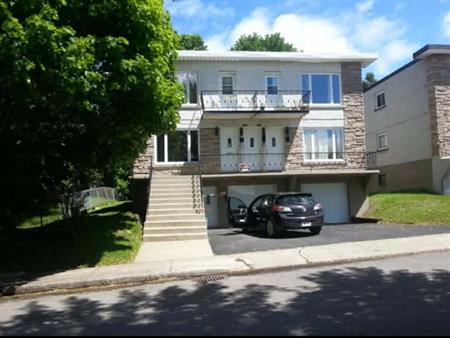 Appartement 4½ Rénové - Lasalle