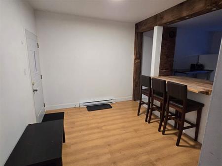 2 CH - 1 SDB - Montréal - $1,700 /mo