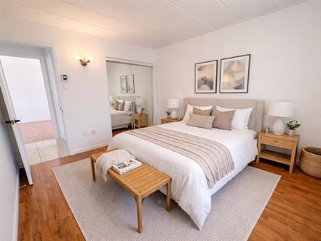 Joli 4 1/2 Rénové, Gym, Internet Et Plus