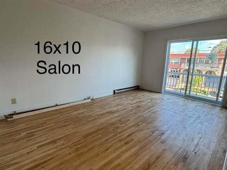 5 ½ à Louer Stationnement Inclus