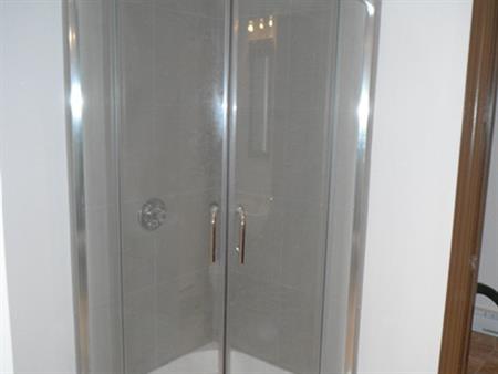 Grand 3 1/2 à 2 Minutes De Petite-Italie