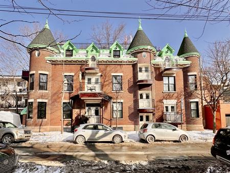 Plateau, Château Harvey, 3 1/2,