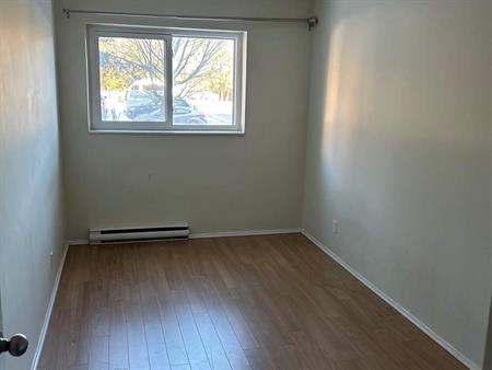2 CH - 1 SDB - Gatineau - $1,645 /mo