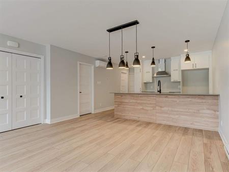 3 CH - 1 SDB - Granby - $1,650 /mo