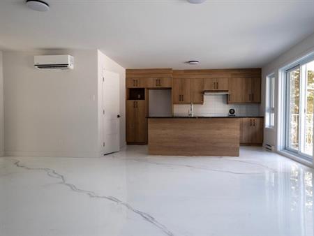 4 ½ & 5 ½ NEUFS à louer – St-Alphonse-Rodriguez