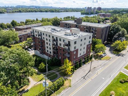 2-bedroom Unit - 1750 Boulevard Lévesque Est, Laval
