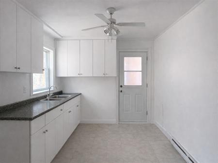 Appartement 3 ½ à Louer – Secteur Maizer