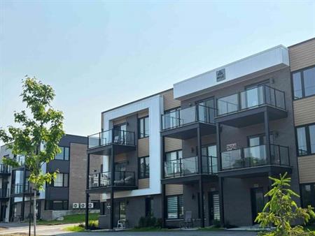 MAGNIFIQUES 4½ | CONSTRUCTION RÉCENTE