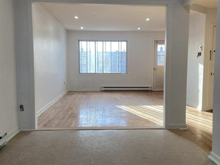 Superbe 5 ½ De 3 Chambres