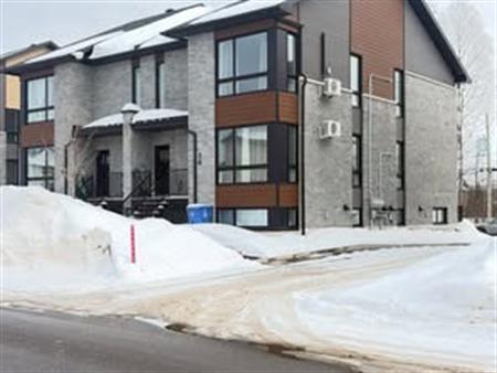 5 1/2 Rue Du Campagnard