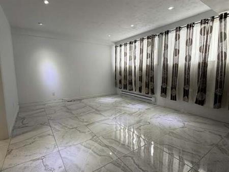 3½ Semi Sous-sol Joseph-Casavant