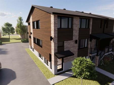 4 ½ + Bureau Disponibles Au Rez-de-chaus