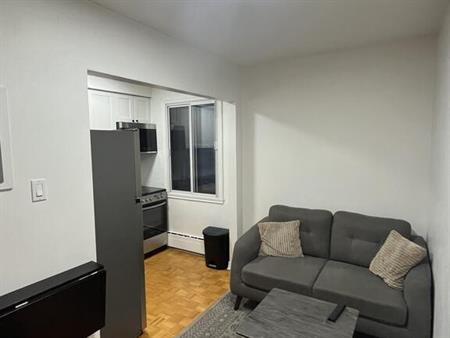 2BR Plateau • $1550 • Balcony