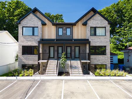 4 1/2 Avec électroménagers 1er Mars 2026