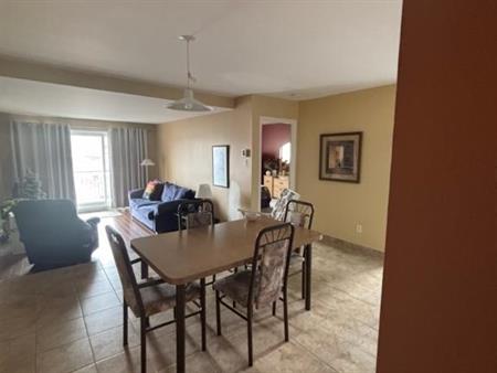 À Charlemagne, 1 grand 4 1/2 et 3 grands 5 1/2 à louer, disponible immédiatement ou le 1er juillet