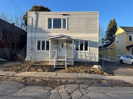 2 CH - 1 SDB - Gatineau - $1,800 /mo