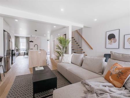 Maison de ville à louer Sainte-Foy / Sillery juin 2025