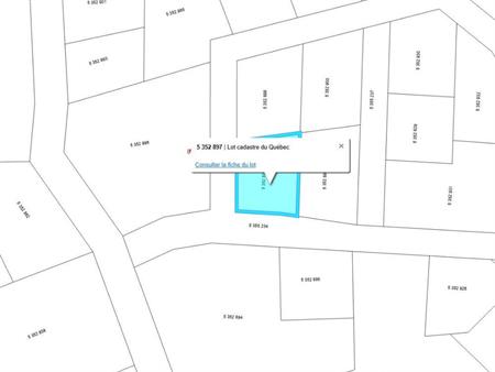 terrain à vendre situé a Rawdon