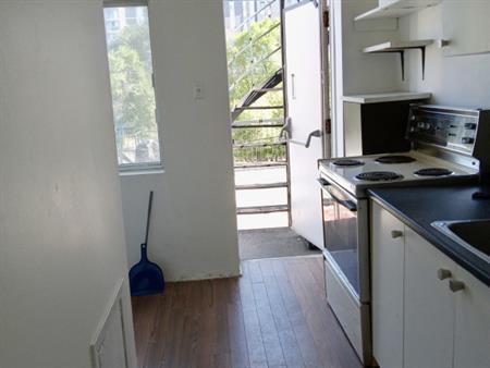 Plateau - 4 1/2 Sur Saint-Denis