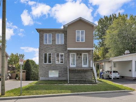 Lumineux Et Grand Appartement 4 1/2