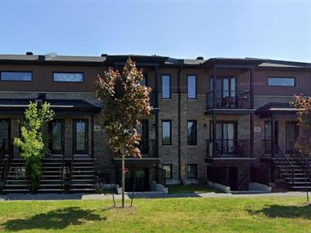 190 Rue Henri-Matisse (Aylmer) Magnifique Appartement De Deux Chambres