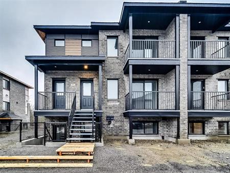 17 Rue De Liverpool (Aylmer) Magnifique Appartement 4 1/2, Pour Un Bail D'un An