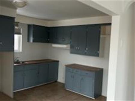 ✨ Grand 4 1/2 à louer – Centre-ville de Joliette ✨rue St-Viateur