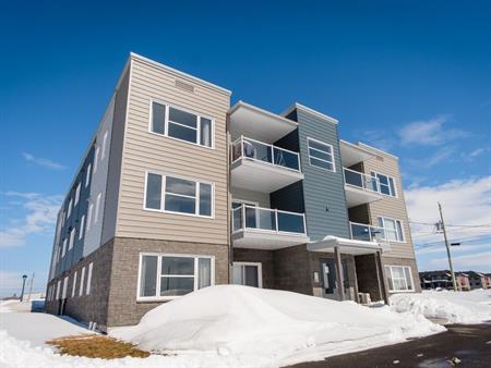 5 1/2 Disponible Pour Juillet