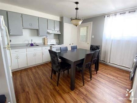 2 CH - 1 SDB - Québec - $1,150 /mo
