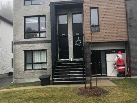 condo 5 1/2 à louer , Mascouche dans Les Jardins Du Coteau