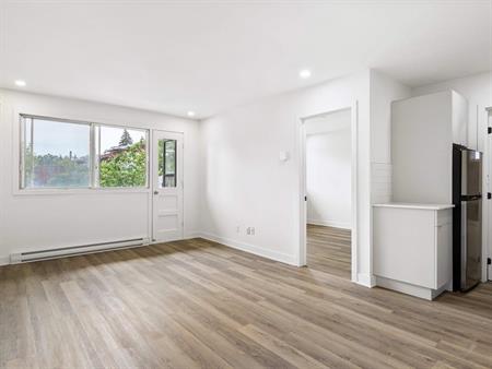 1 CH - 1 SDB - Montréal - $1,350 /mo