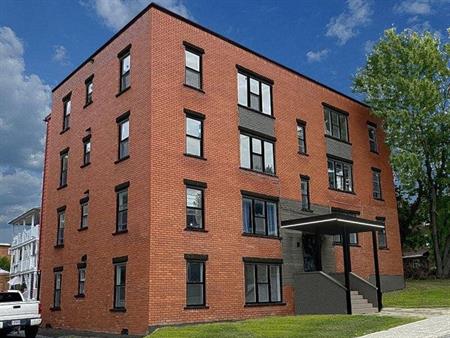 Immeuble - 721 Papineau 5 Et Demi - Secteur Cegep