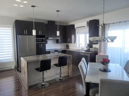 Grand condo 4½ moderne à louer – 1027 pi² – 2 stationnements – secteur Valmont, Repentigny