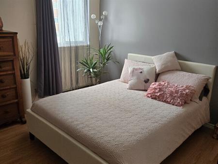 4 1/2 à Louer - Mai 2026