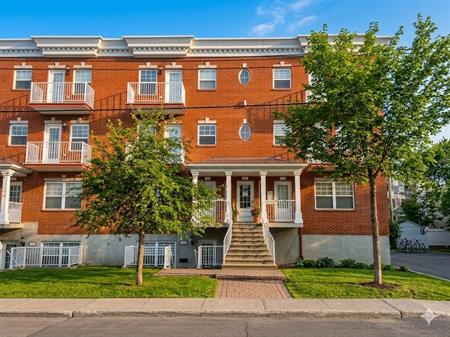 Appartement Montréal (Rivière-des-Prairies/Pointe-aux-Trembles) À Louer