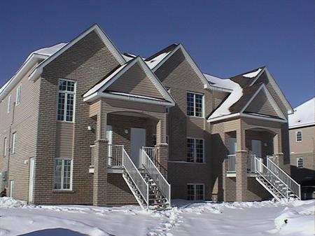 Le Plateau (secteur Hull) - 2 Chambres - Mai 2026