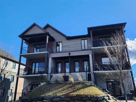 5 1/2 rue Bertrand-Fabi TOUT INCLUS